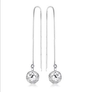 925 Sterling Silver Drop Earrings.